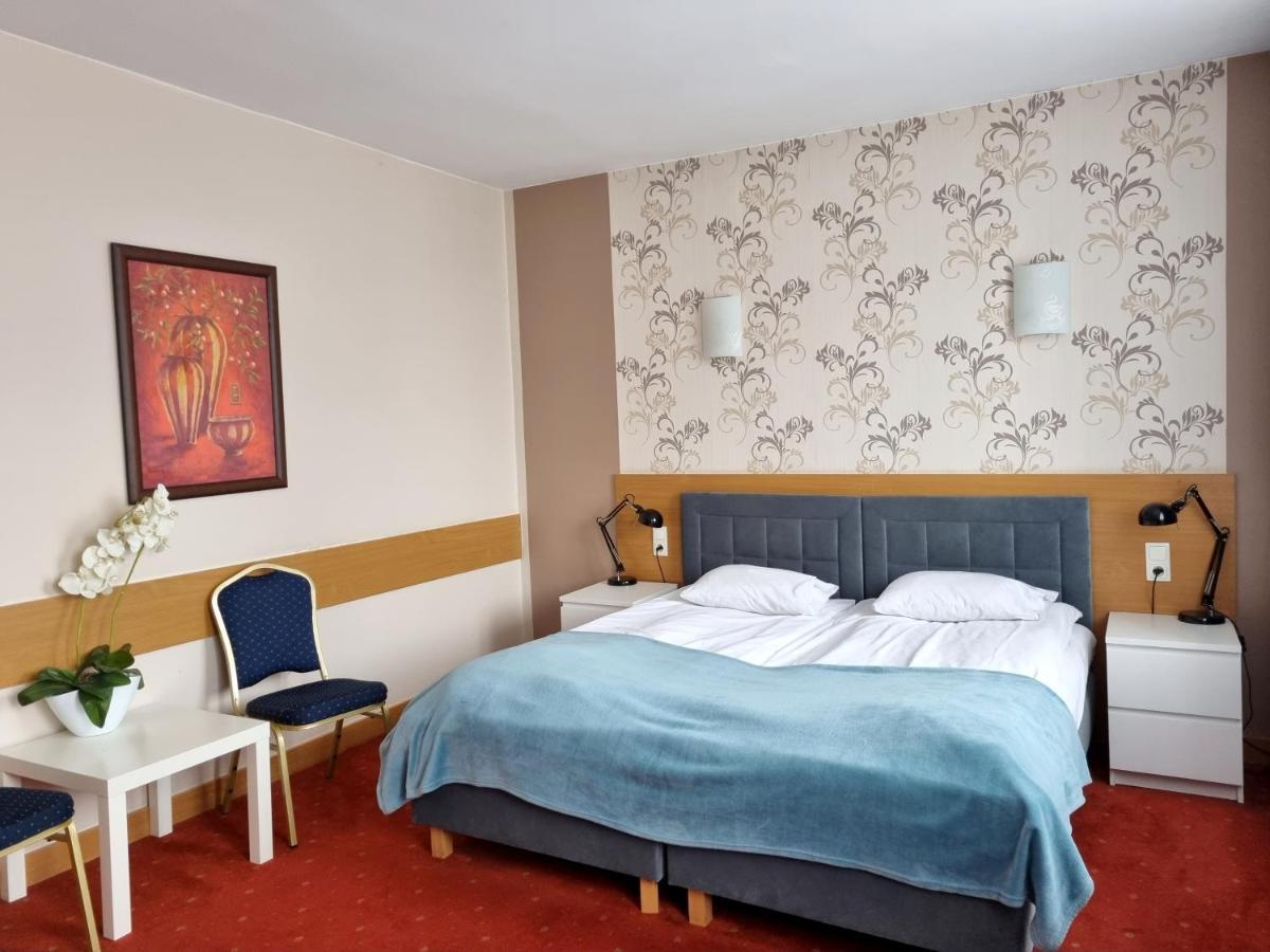 Hotel Orbita Breslavia Esterno foto