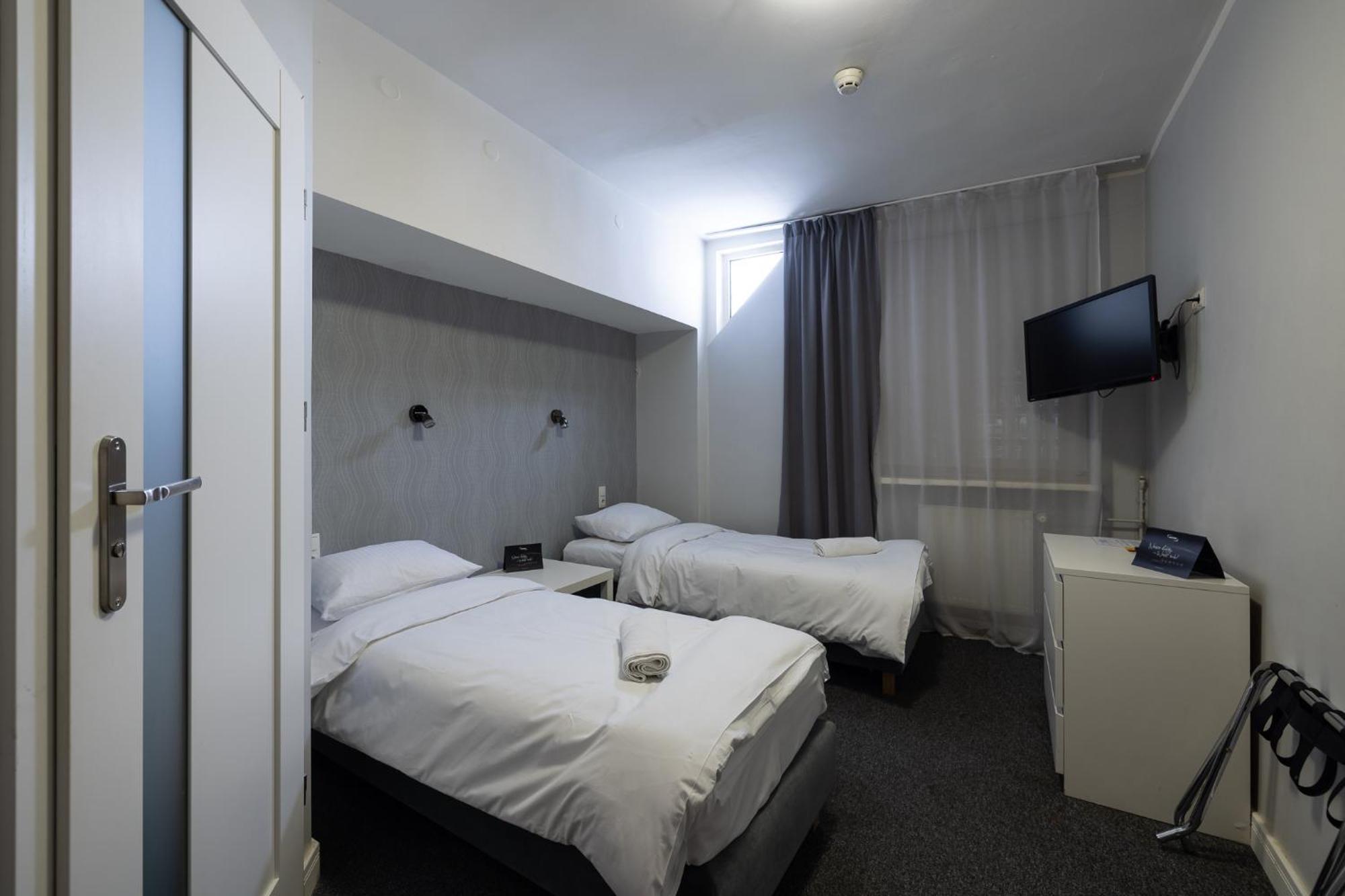 Hotel Orbita Breslavia Esterno foto