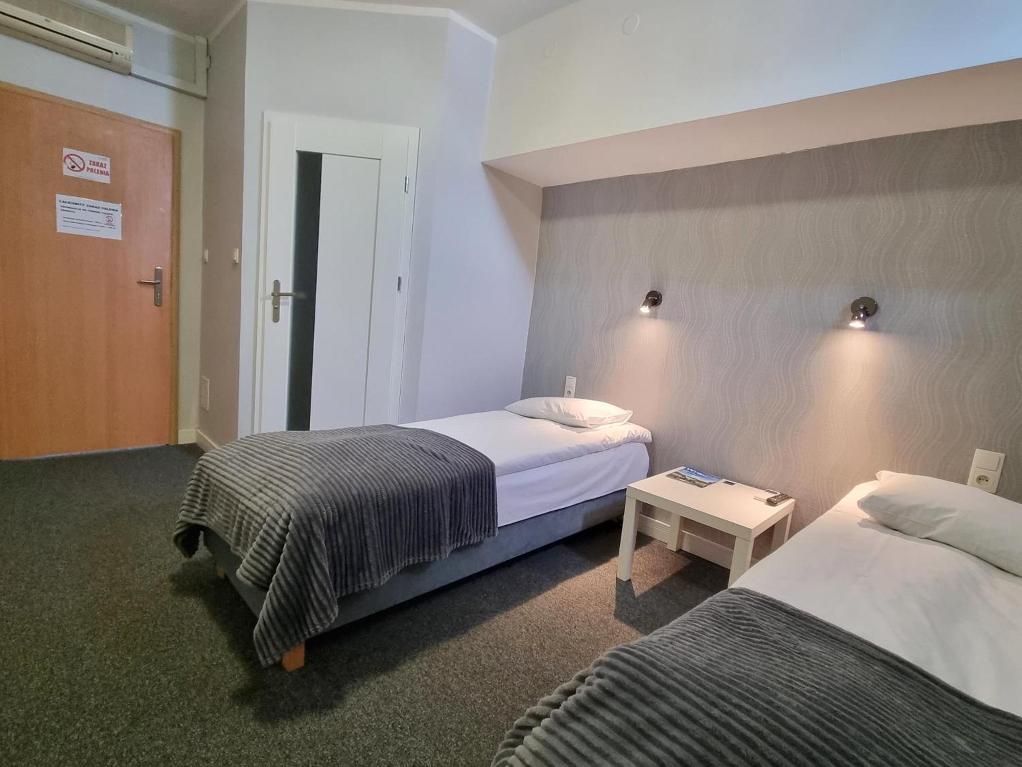 Hotel Orbita Breslavia Esterno foto