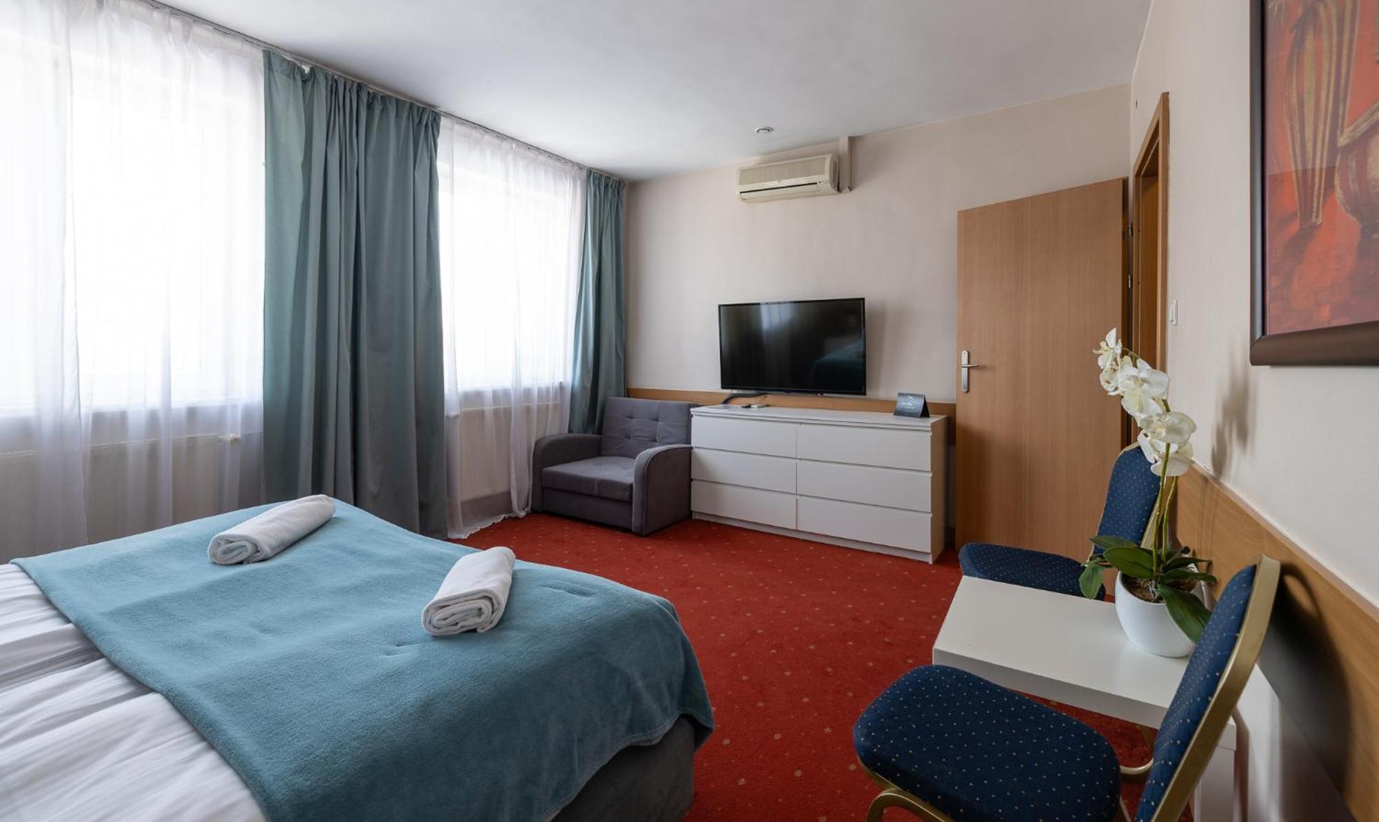 Hotel Orbita Breslavia Esterno foto