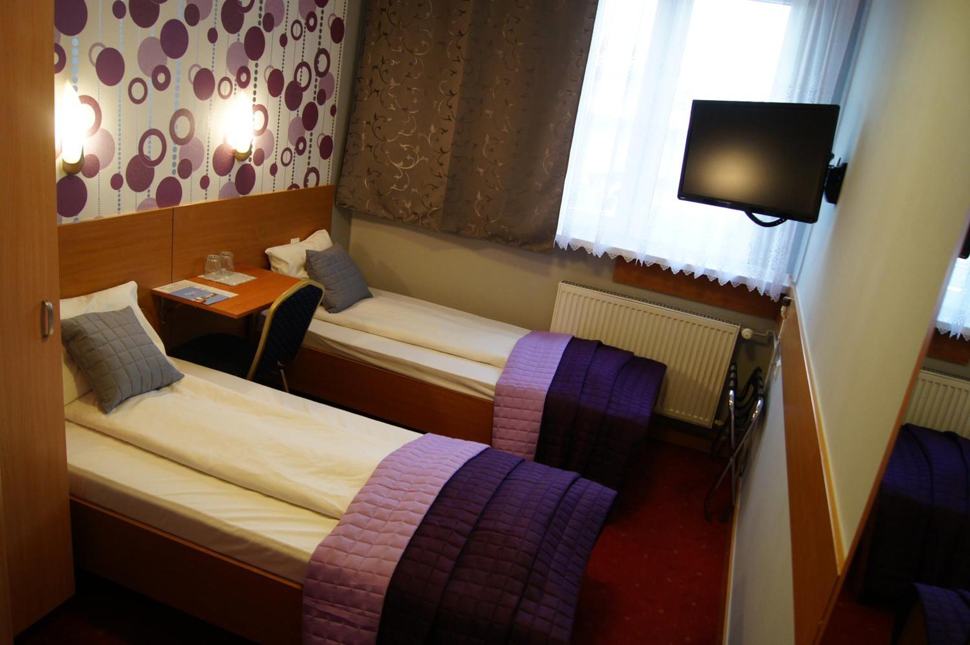 Hotel Orbita Breslavia Esterno foto